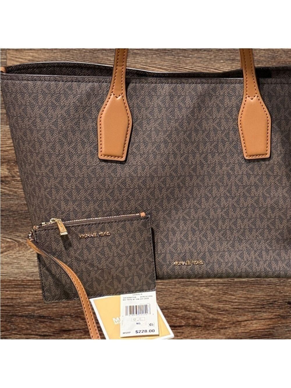 Michael Kors Medium Charlie Tote Acorn Brown Logo NWT - Picture 4 of 16